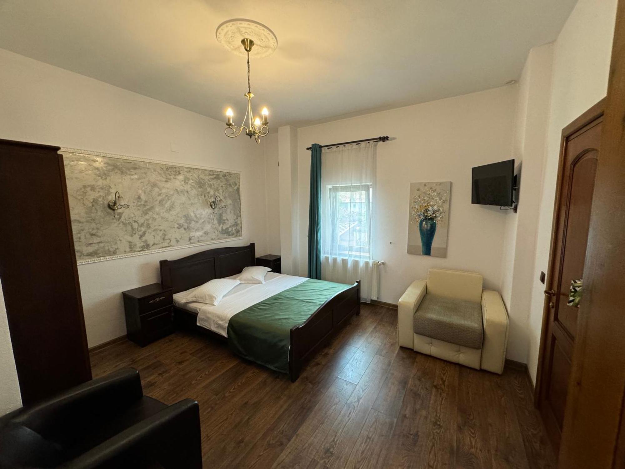 Pensiunea Casa Rica Călimăneşti Εξωτερικό φωτογραφία