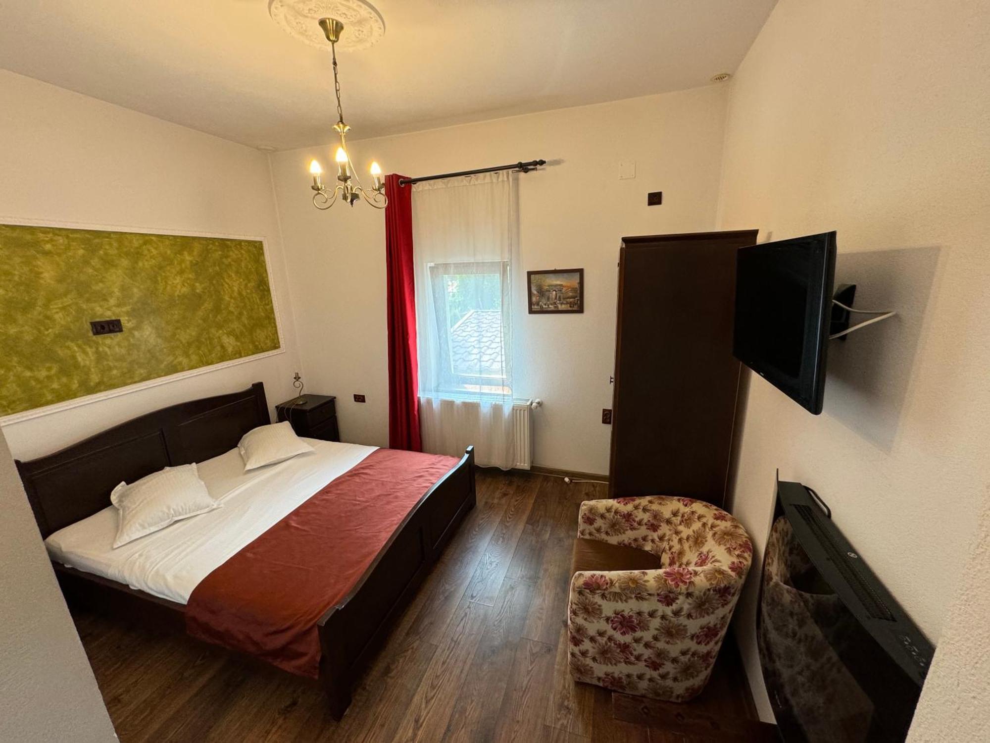 Pensiunea Casa Rica Călimăneşti Εξωτερικό φωτογραφία