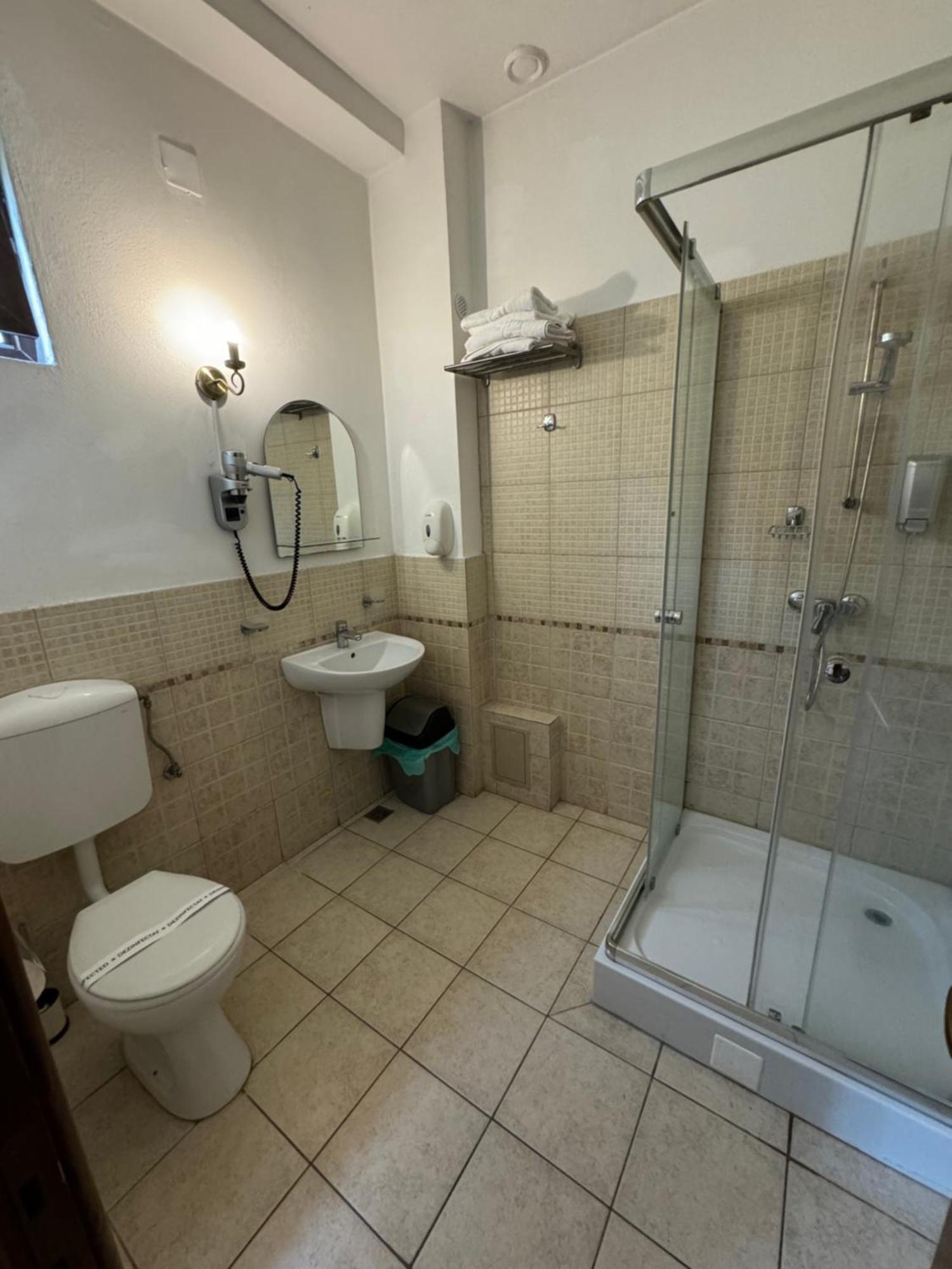 Pensiunea Casa Rica Călimăneşti Εξωτερικό φωτογραφία